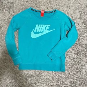 Nike sweatshirt